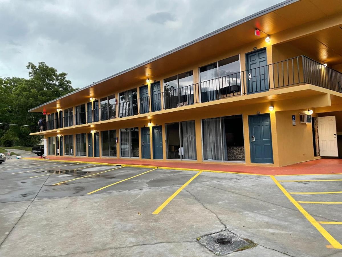 Royal Inn Live Oak Dış mekan fotoğraf